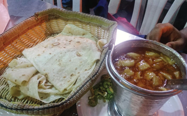 Nalli Nihari, Mumbai places to visit in Mumbai during Ramadan