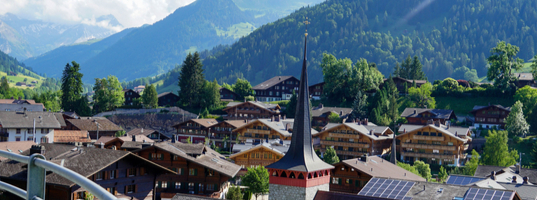 Arrive in Gstaad Arrive in Gstaad