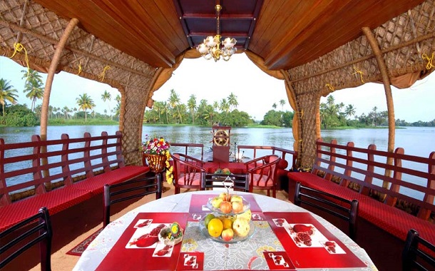 houseboats in kerala houseboats in kerala