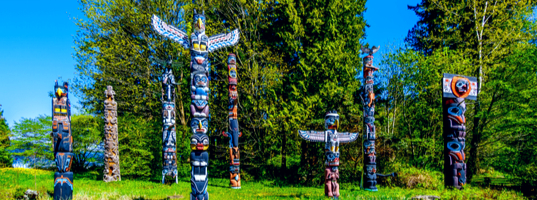 totem poles totem poles